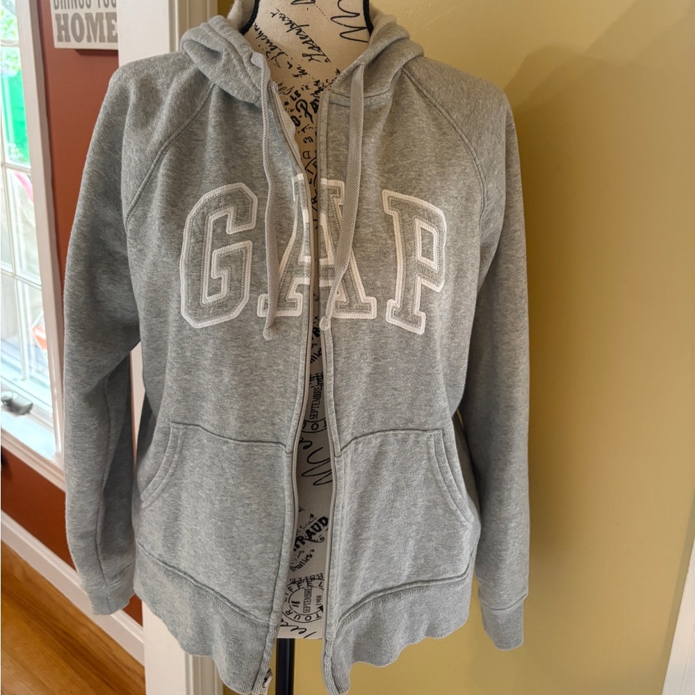 GAP Women's Logo Hoodie Hooded Full Zip Sweatshirt Size Medium